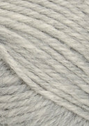 Nahaufnahme von Sandnes Garn Peer Gynt 1032 Light Grey Mottled