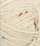 Nahaufnahme von Sandnes Garn Peer Gynt 1044 Tutti Frutti Tweed