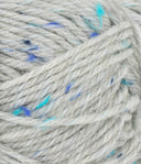 Nahaufnahme von Sandnes Garn Peer Gynt 1502 Blue Tweed