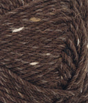 Nahaufnahme von Sandnes Garn Peer Gynt 3085 Dark Brown Tweed
