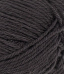 Nahaufnahme von Sandnes Garn Peer Gynt 3800 Bristol Black