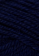 Nahaufnahme von Sandnes Garn Peer Gynt 5575 Navy