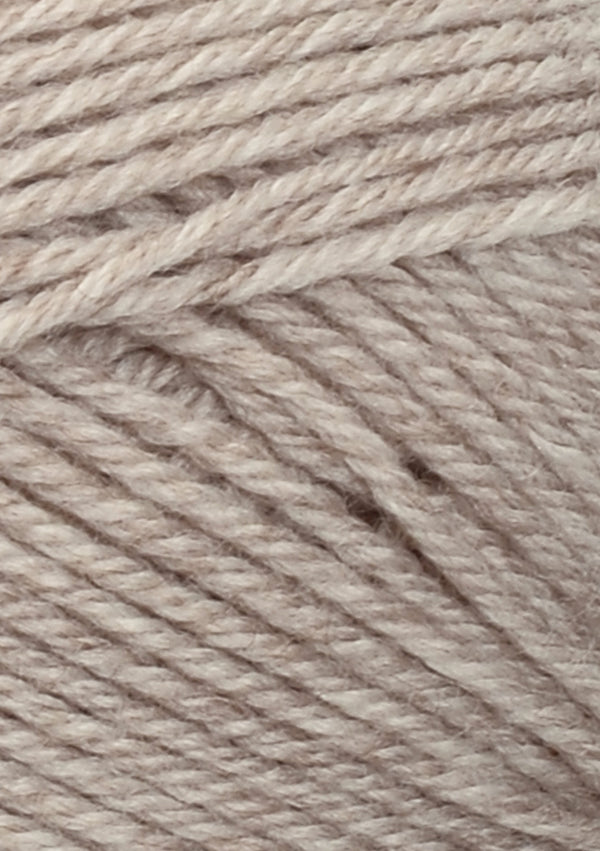 Nahaufnahme von Sandnes Garn Babyull Lanett 2650 Beige Mottled 