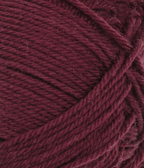 Nahaufnahme von Sandnes Garn Babyull Lanett 4372 Deep Burgundy
