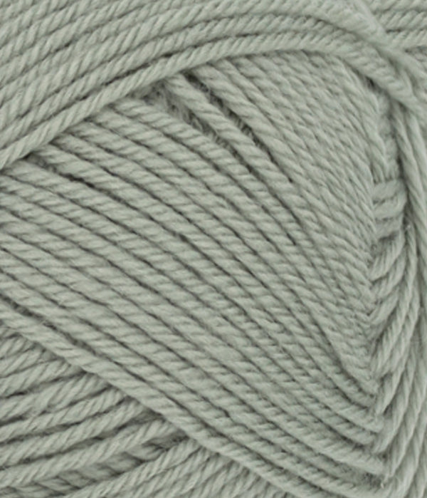 Nahaufnahme von Sandnes Garn Babyull Lanett 8521 Dusty Light Green