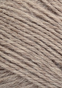 Nahaufnahme von Sandnes Garn Mini Alpakka 2650 Beige Mottled