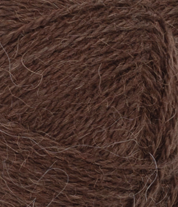 Nahaufnahme von Sandnes Garn Mini Alpakka 3091 Cacao Nibs