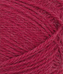 Nahaufnahme von Sandnes Garn Mini Alpakka 4255 Rumba Red