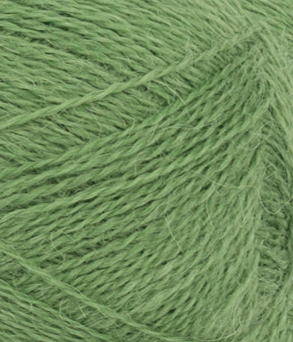 Nahaufnahme von Sandnes Garn Alpakka Følgetråd 8753 Vineyard Green