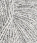 Nahaufnahme von Sandnes Garn Cashmere 1042 Grey Mottled