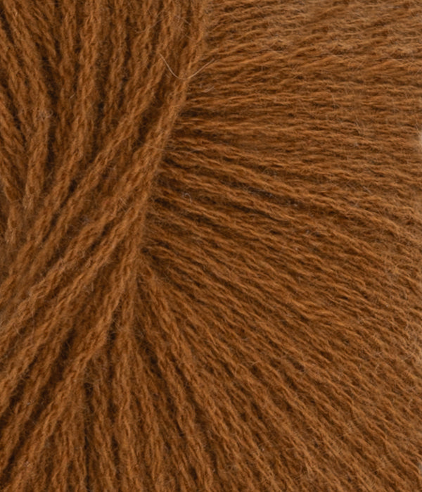 Nahaufnahme von Sandnes Garn Cashmere 2573 Monks Robe