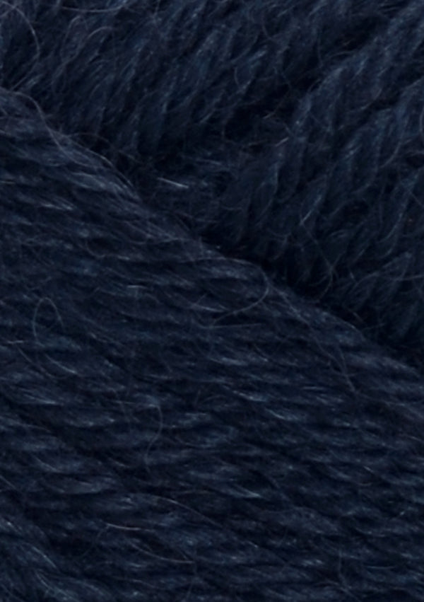 Nahaufnahme von Sandnes Garn Alpakka Ull 6081 Midnight Blue