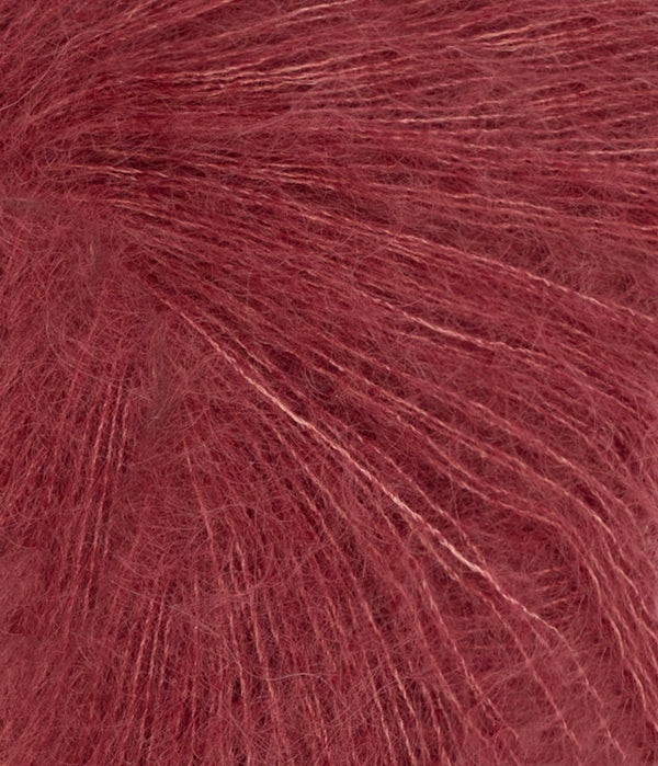 Nahaufnahme von Sandnes Garn Tynn Silk Mohair 4353 Rustic Rose