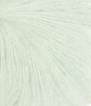 Nahaufnahme von Sandnes Garn Tynn Silk Mohair 7911 Mint Green