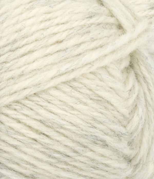 Nahaufnahme von Sandnes Garn Atlas 1021 Ash Melange