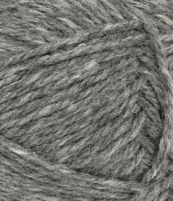 Nahaufnahme von Sandnes Garn Atlas 1055 Dark Grey Melange