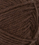Nahaufnahme von Sandnes Garn Atlas 3591 Dark Brown Mottled