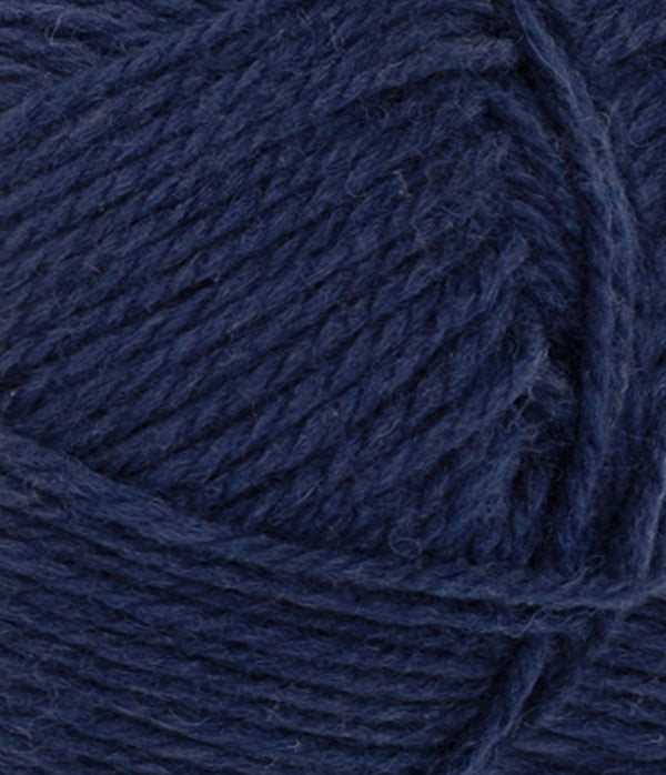 Nahaufnahme von Sandnes Garn Atlas 5575 Navy