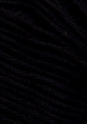 Nahaufnahme von Sandnes Garn Mandarin Petit 1099 Black