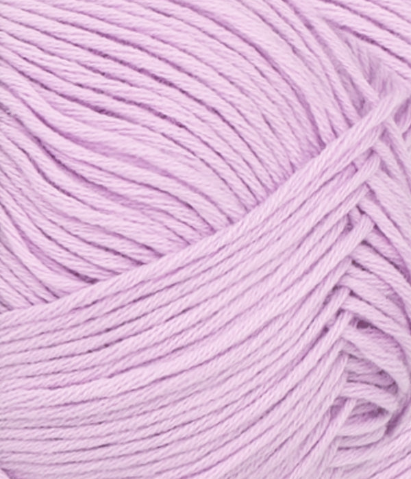 Nahaufnahme von Sandnes Garn Mandarin Petit 5023 Lilac