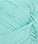 Nahaufnahme von Sandnes Garn Mandarin Petit 7213 Turquoise Blue