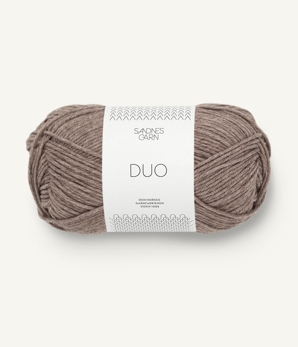 Sandnes Garn Duo2652 Medium Brown Mottled – Garn aus 55 % Merinowolle und 45 % Baumwolle