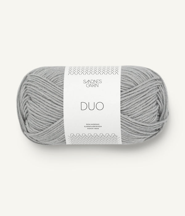 Sandnes Garn Duo 6030 Light Grey – Garn aus 55 % Merinowolle und 45 % Baumwolle