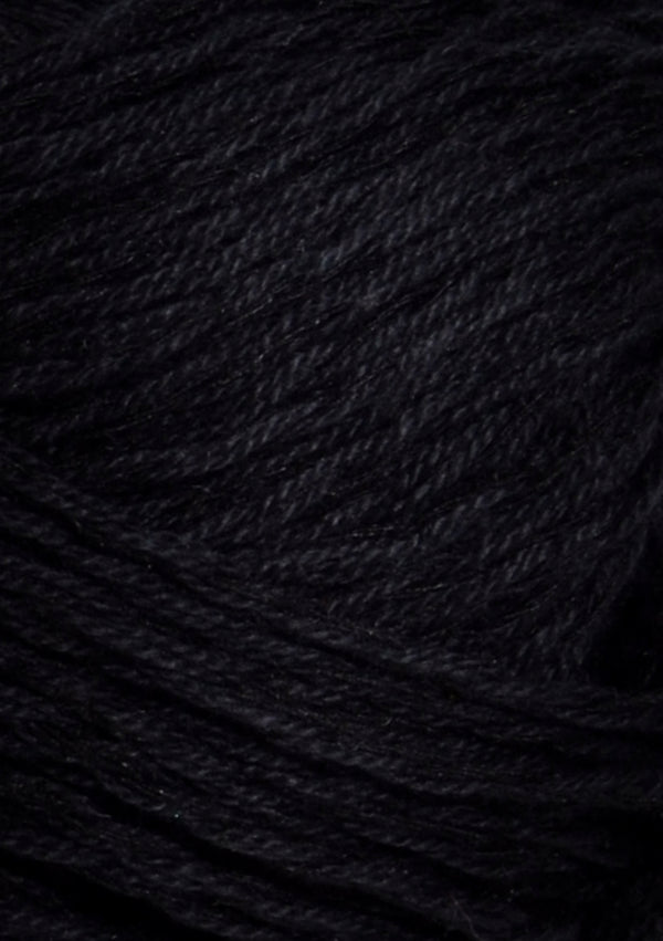 Nahaufnahme von Sandnes Garn Line 1099 Black