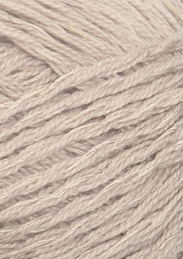 Nahaufnahme von Sandnes Garn Line 2331 Light Beige