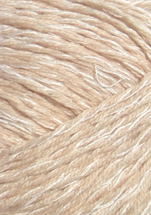 Nahaufnahme von Sandnes Garn Line 3011 Almond White