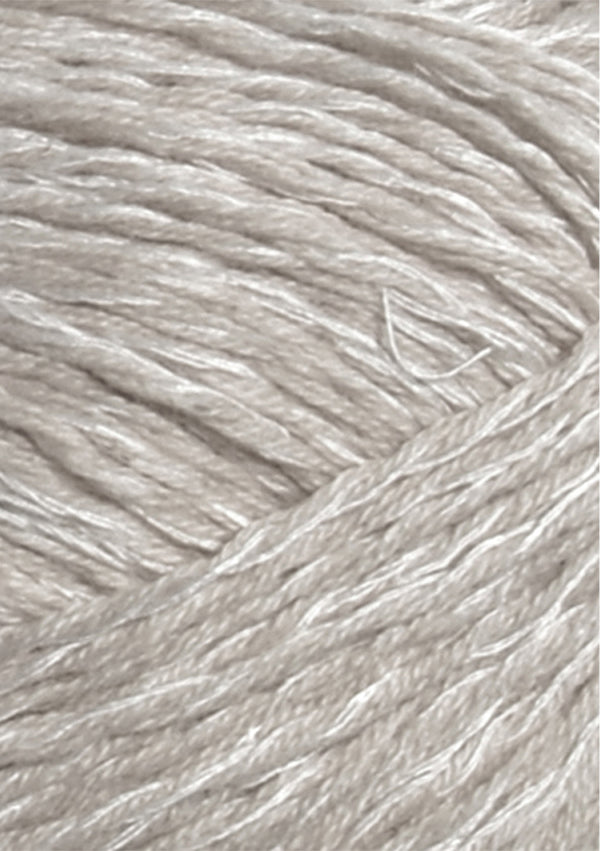 Nahaufnahme von Sandnes Garn Line 3820 Pearl Grey