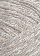 Nahaufnahme von Sandnes Garn Line 3820 Pearl Grey