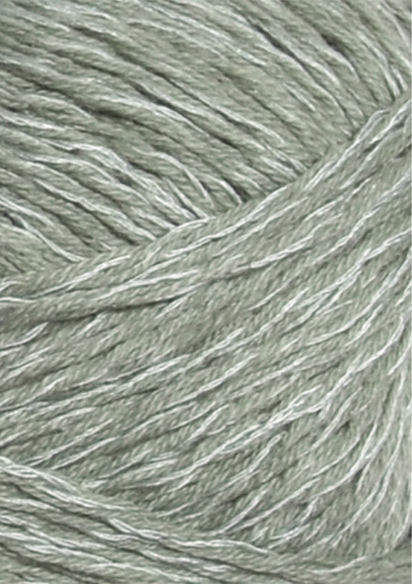 Nahaufnahme von Sandnes Garn Line 8521 Dust Light Green