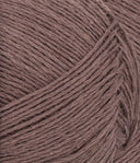 Nahaufnahme von Sandnes Garn Tynn Line 3161 Acorn