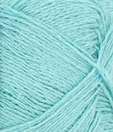 Nahaufnahme von Sandnes Garn Tynn Line 7213 Turqoise Blue