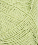 Nahaufnahme von Sandnes Garn Tynn Line 9523 Lime Punch