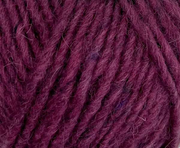 Nahaufnahme von Ístex Alafosslopi 2671 Dark Rose / Dunkelrosa