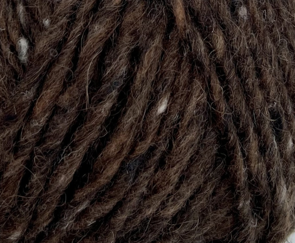 Nahaufnahme von Ístex Alafosslopi 2681 Mocha Tweed / Mokka Tweed